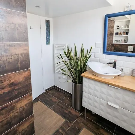 Le Penthouse De Homestay